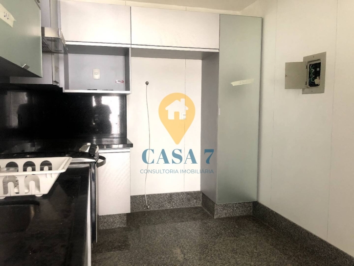 Casa à venda com 3 quartos, 309m² - Foto 23