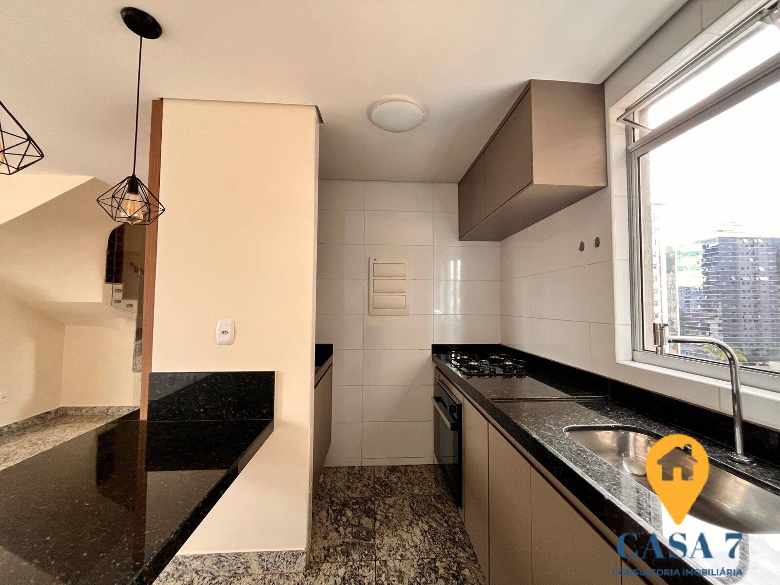 Apartamento à venda com 3 quartos, 257m² - Foto 5