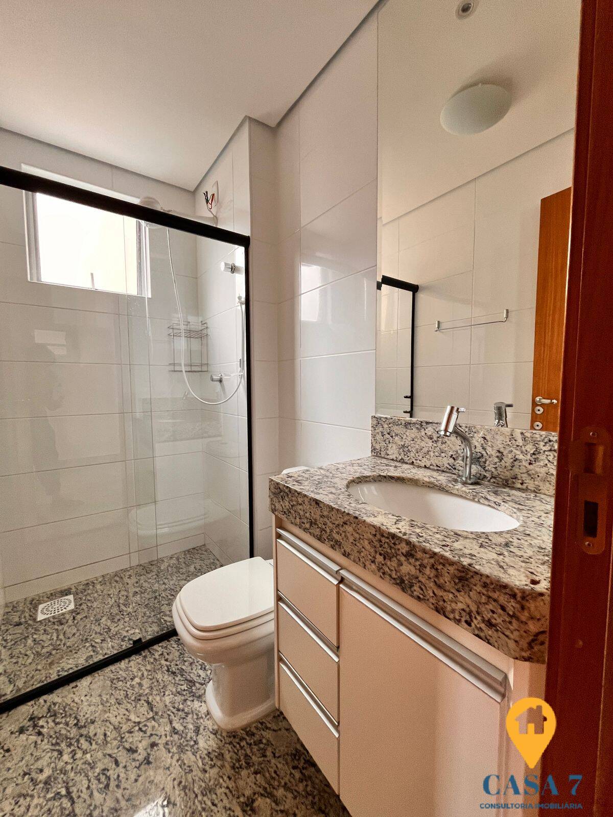 Apartamento à venda com 3 quartos, 257m² - Foto 13