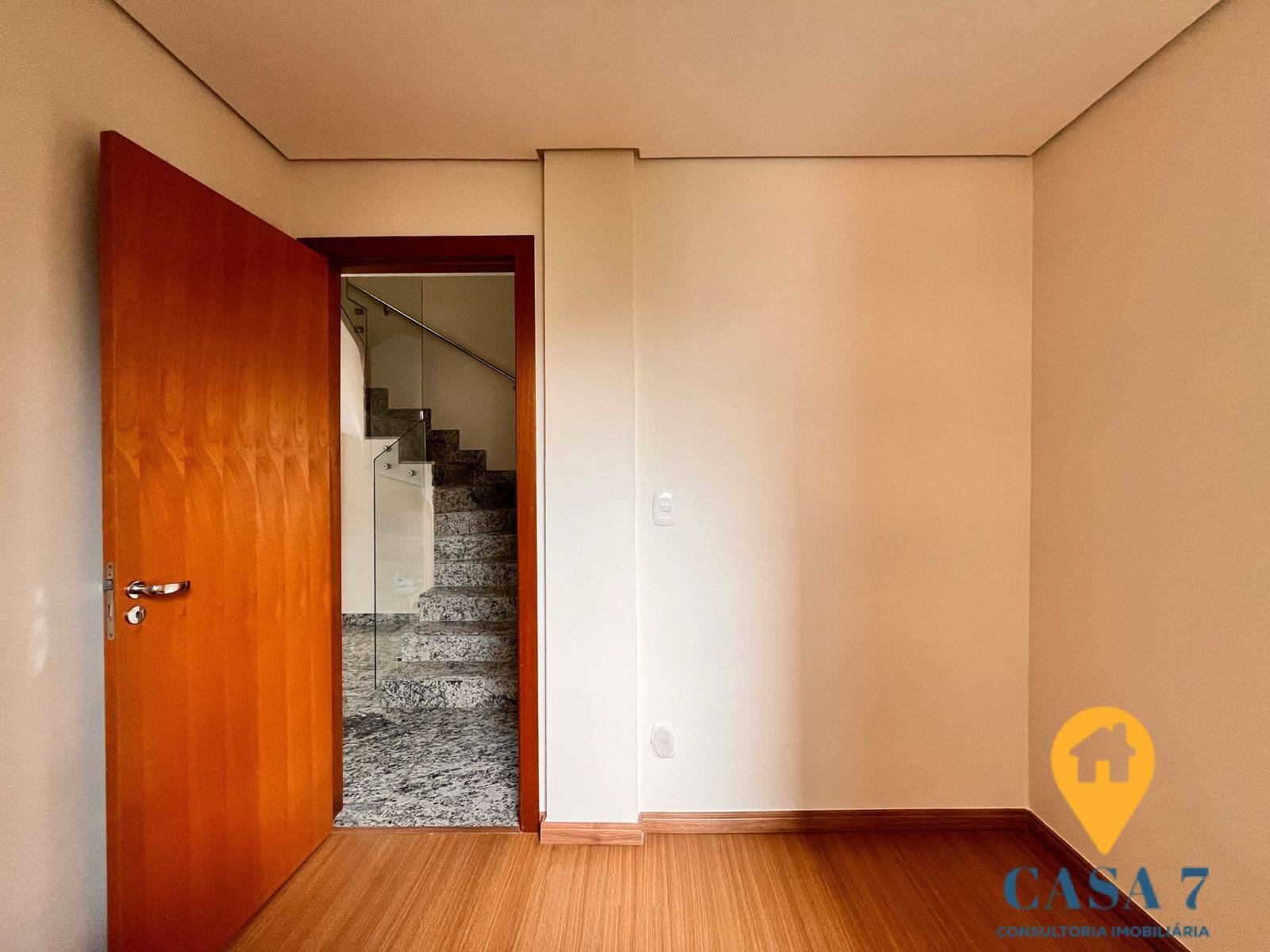 Apartamento à venda com 3 quartos, 257m² - Foto 12