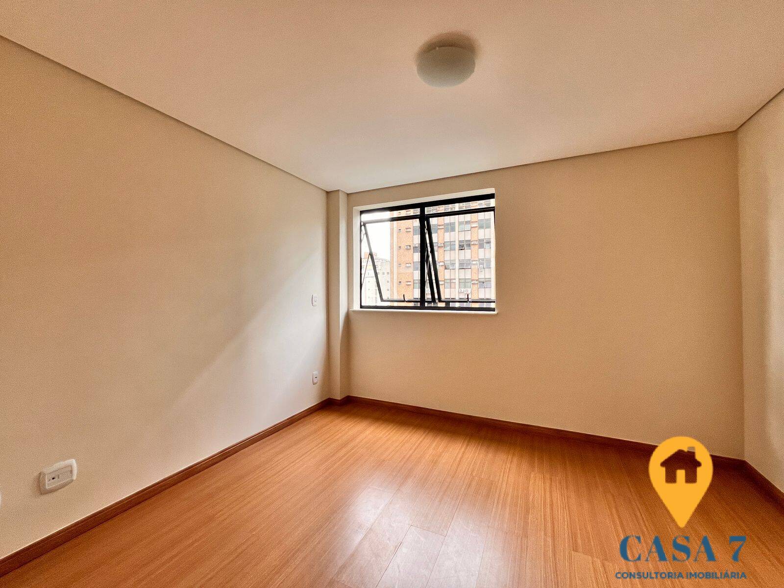 Apartamento à venda com 3 quartos, 257m² - Foto 19