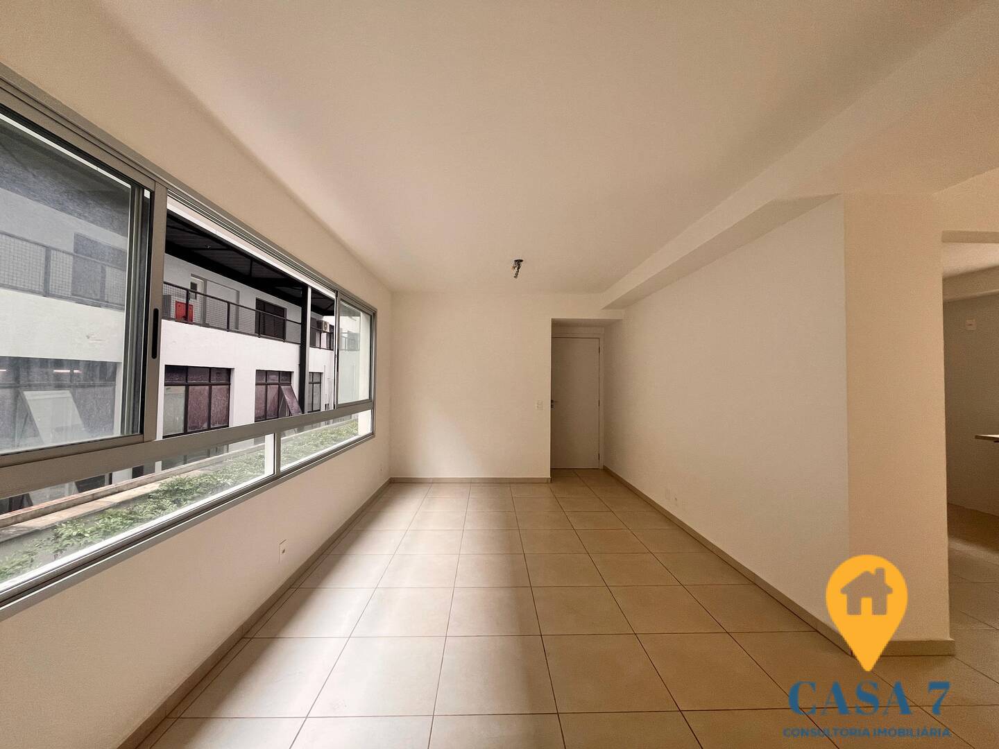 Apartamento para alugar com 3 quartos, 195m² - Foto 1