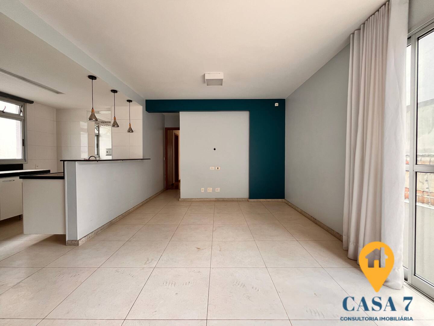 Apartamento à venda com 3 quartos, 106m² - Foto 1