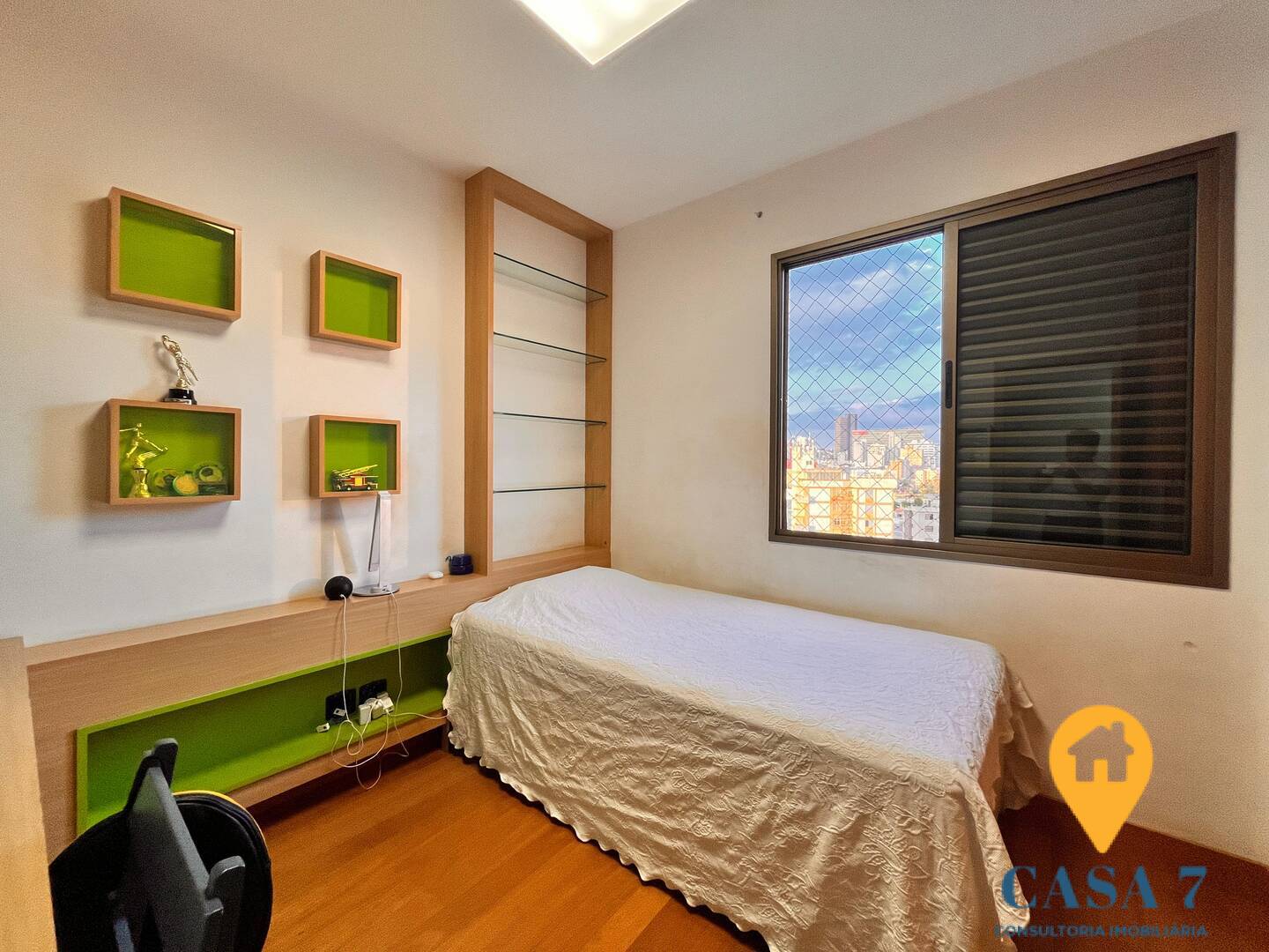 Apartamento à venda com 4 quartos, 138m² - Foto 13