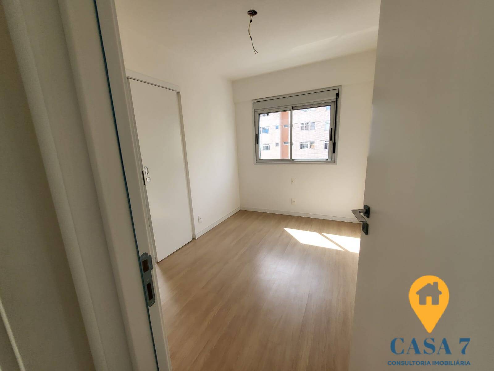 Apartamento à venda com 4 quartos, 180m² - Foto 19