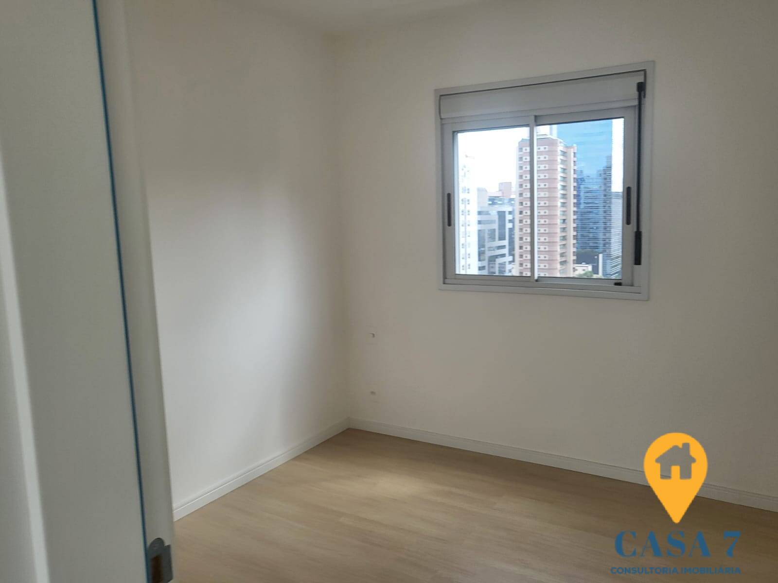 Apartamento à venda com 4 quartos, 180m² - Foto 16