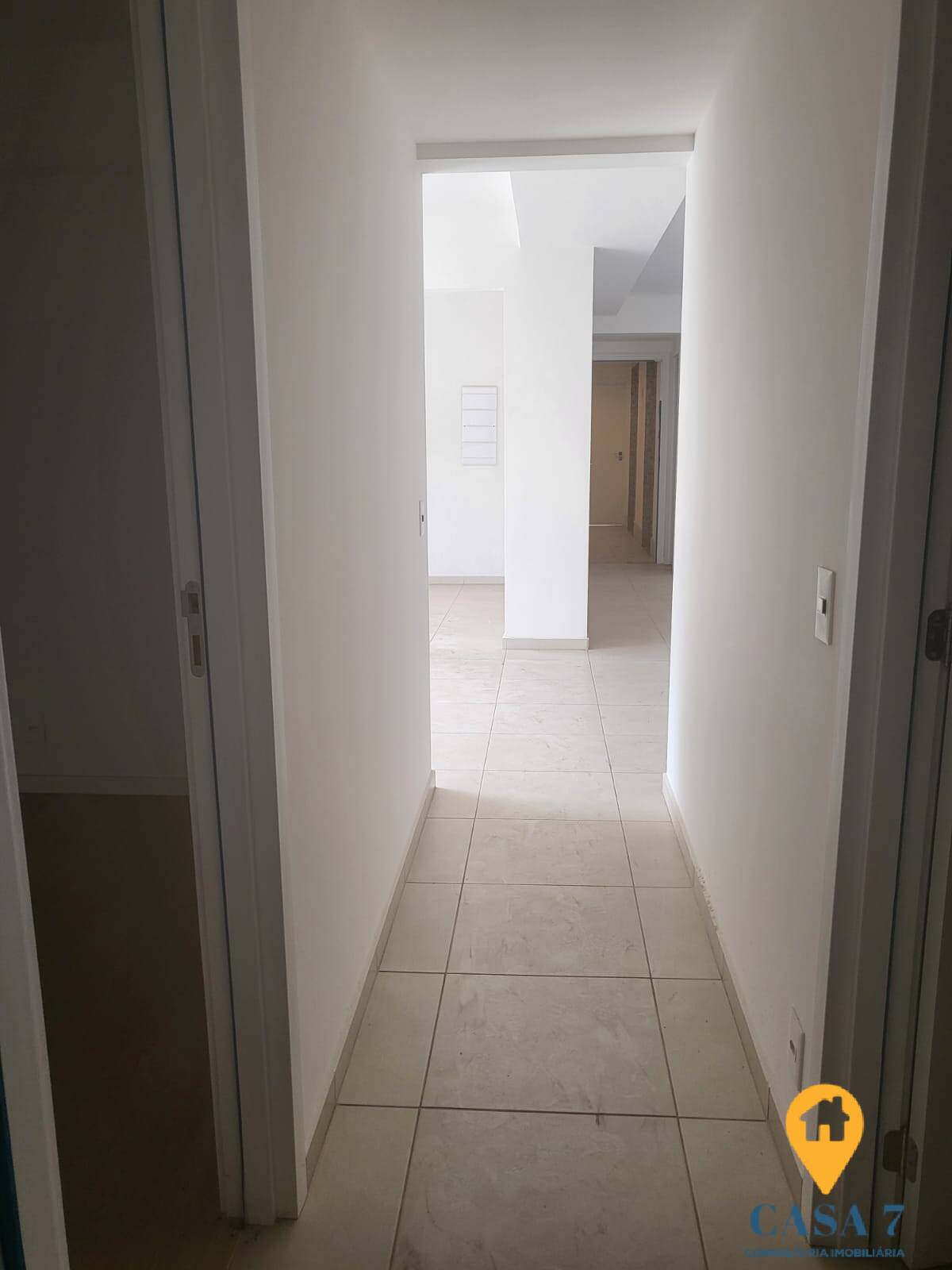 Apartamento à venda com 3 quartos, 90m² - Foto 11