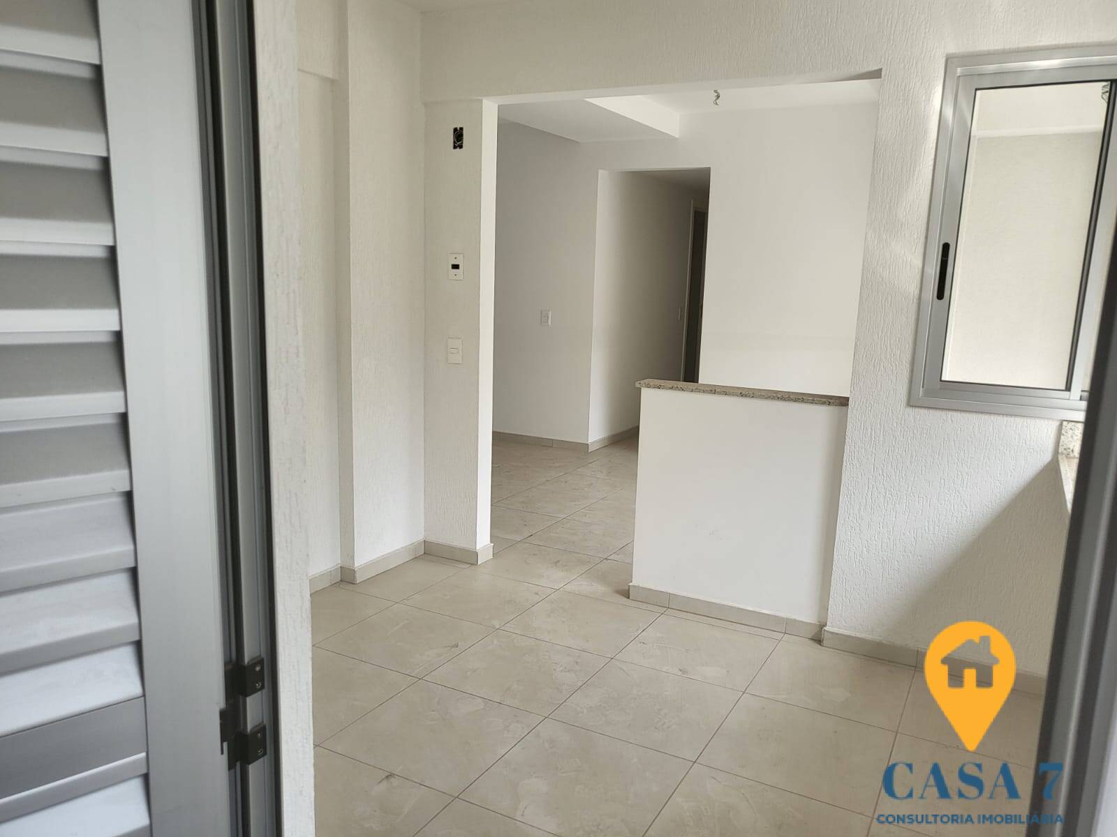 Apartamento à venda com 3 quartos, 90m² - Foto 8