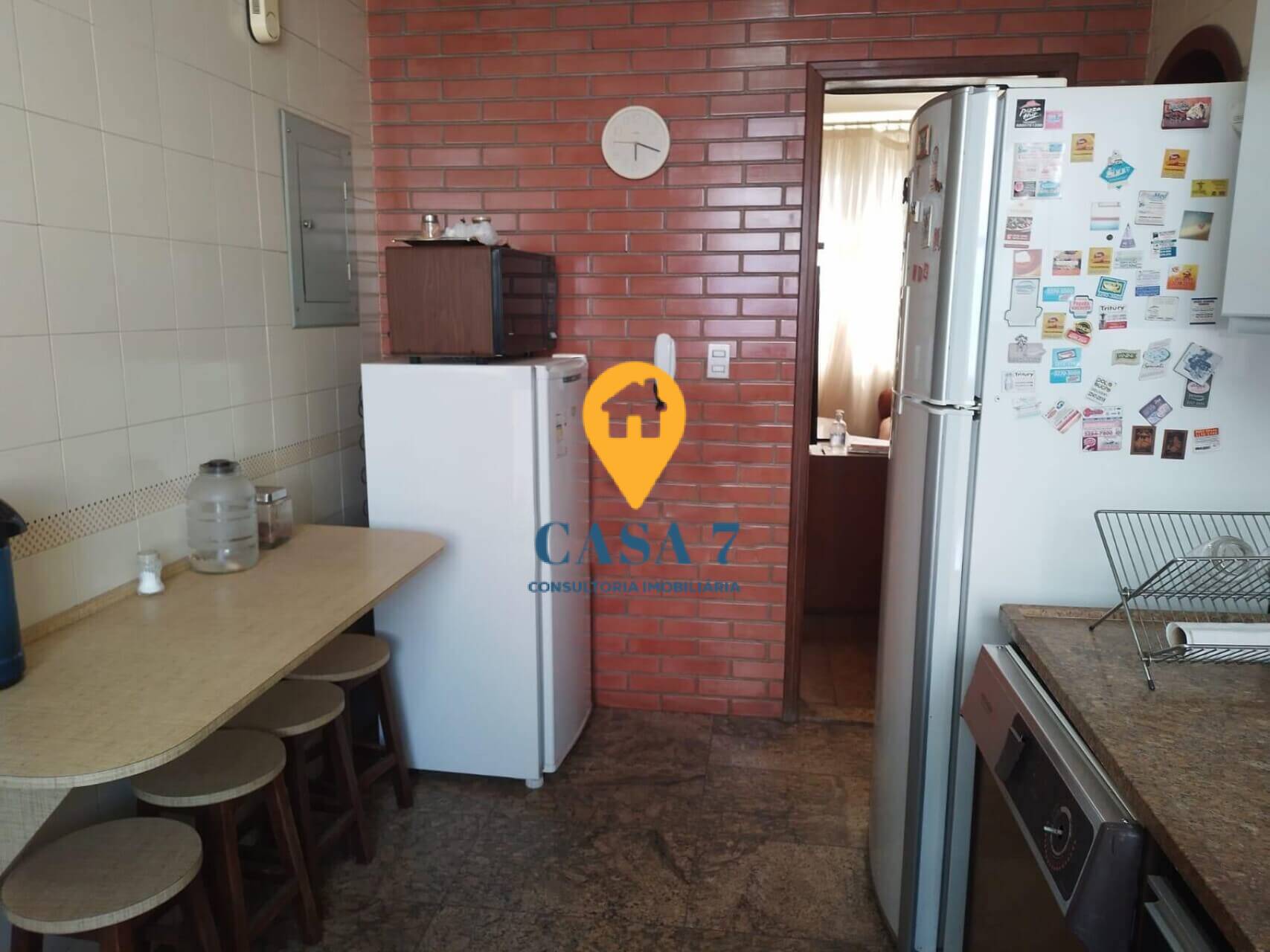 Apartamento para alugar com 4 quartos, 160m² - Foto 18