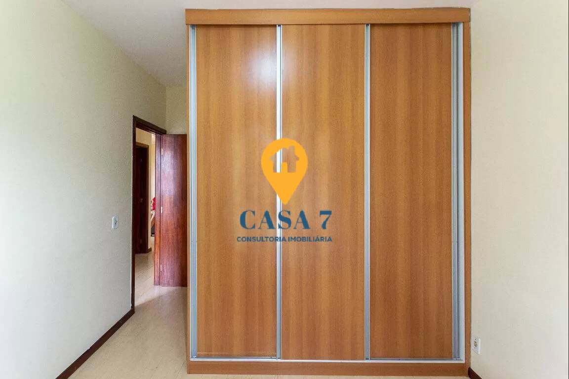 Apartamento à venda com 3 quartos, 150m² - Foto 5