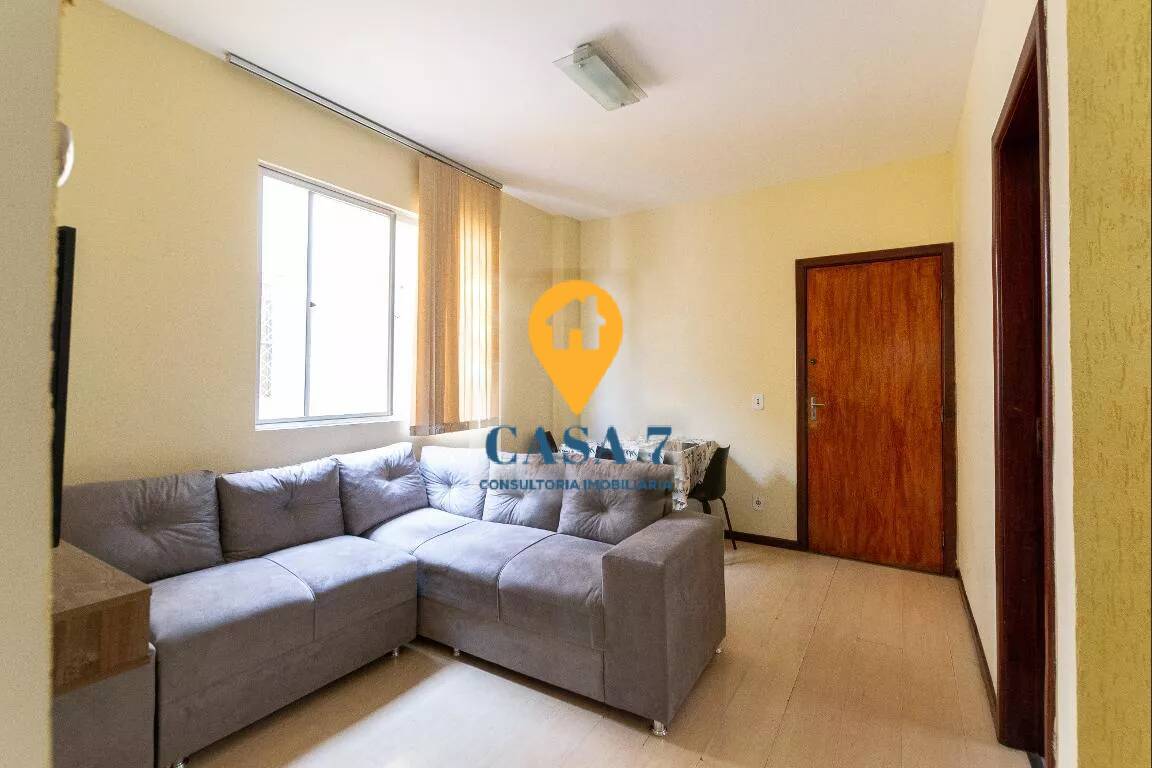 Apartamento à venda com 3 quartos, 150m² - Foto 1