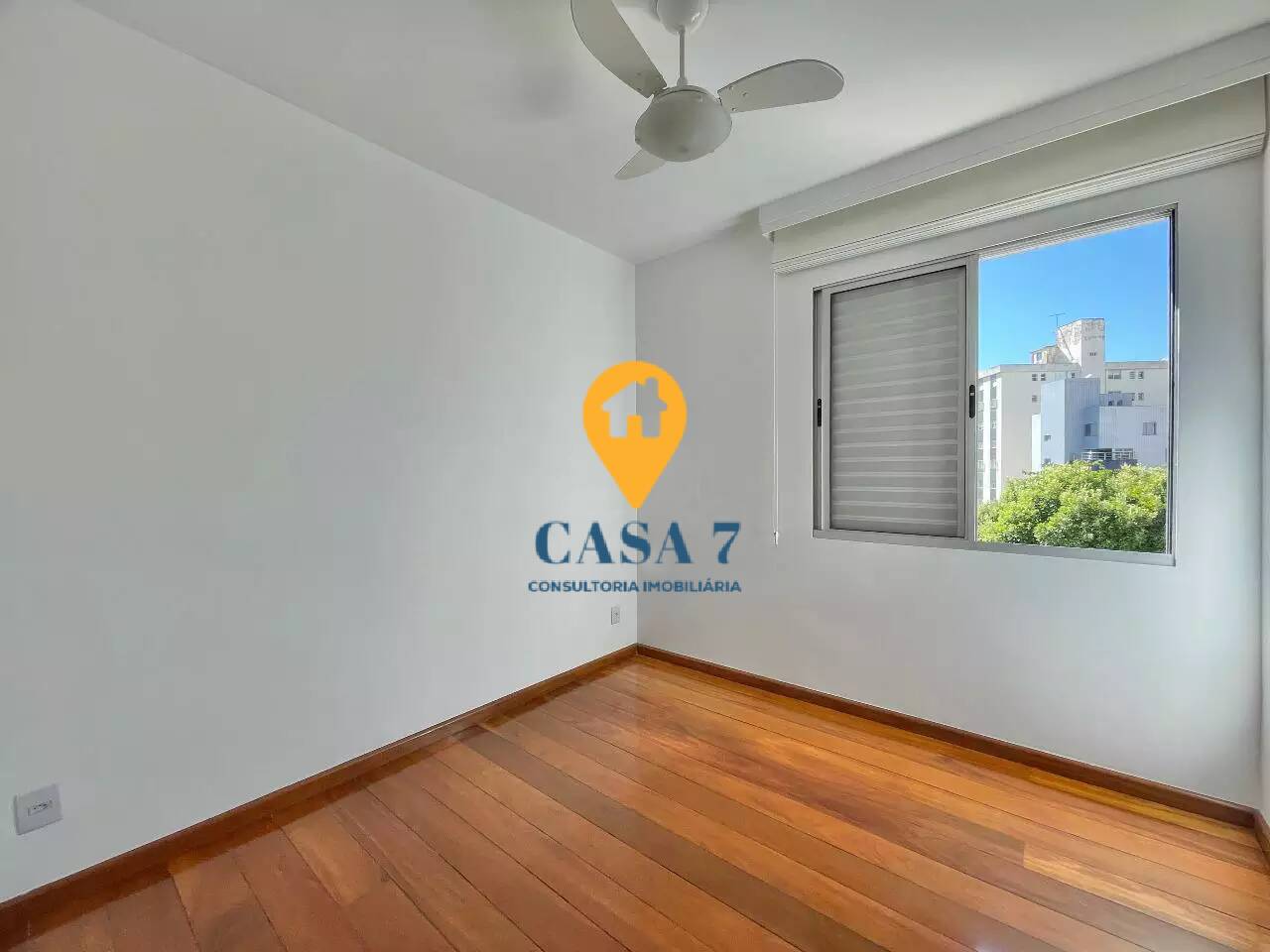 Apartamento à venda com 4 quartos, 125m² - Foto 13