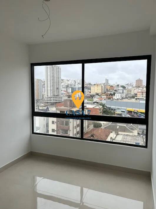 Apartamento à venda com 2 quartos, 61m² - Foto 5